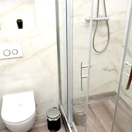 Apartment Euro Krenova 75