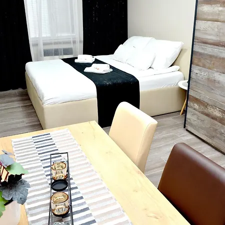Apartment Euro Krenova 75 *