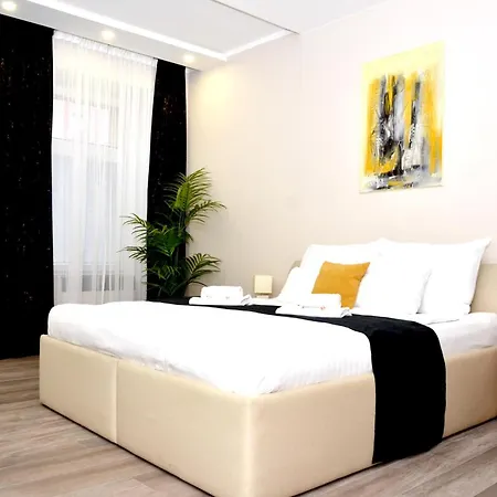 Apartment Euro Krenova 75 *