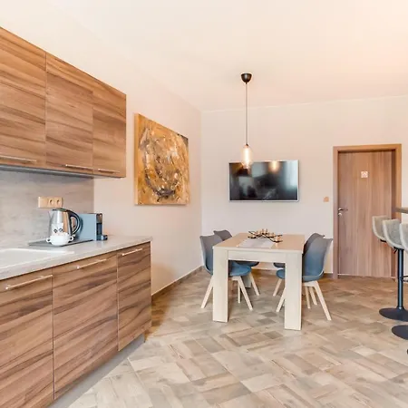 Euro Krenova 75 *